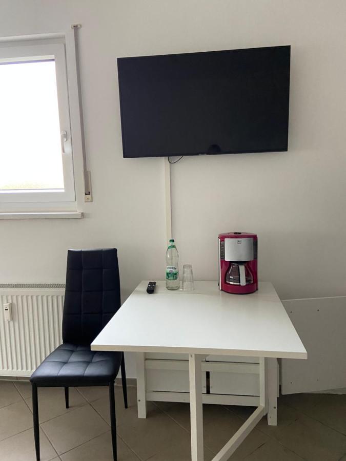 Kraichgau # 1-Zkd Mit Ebk, Modern Und Barrierefrei, Monteurzimmer, Self-Check-In Ittlingen Buitenkant foto